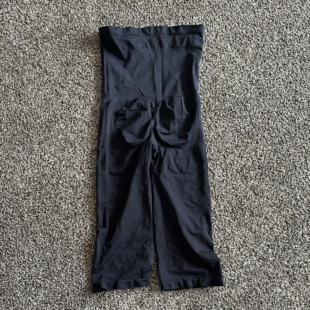 Shapewear - Picture 2 of 3
